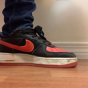 Nike airforces (worn)